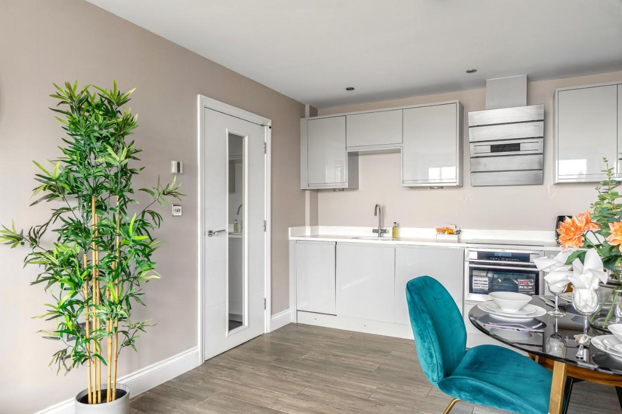 Airhost'S Brighton'S Best Green Diamond Escape With Sea Views Экстерьер фото