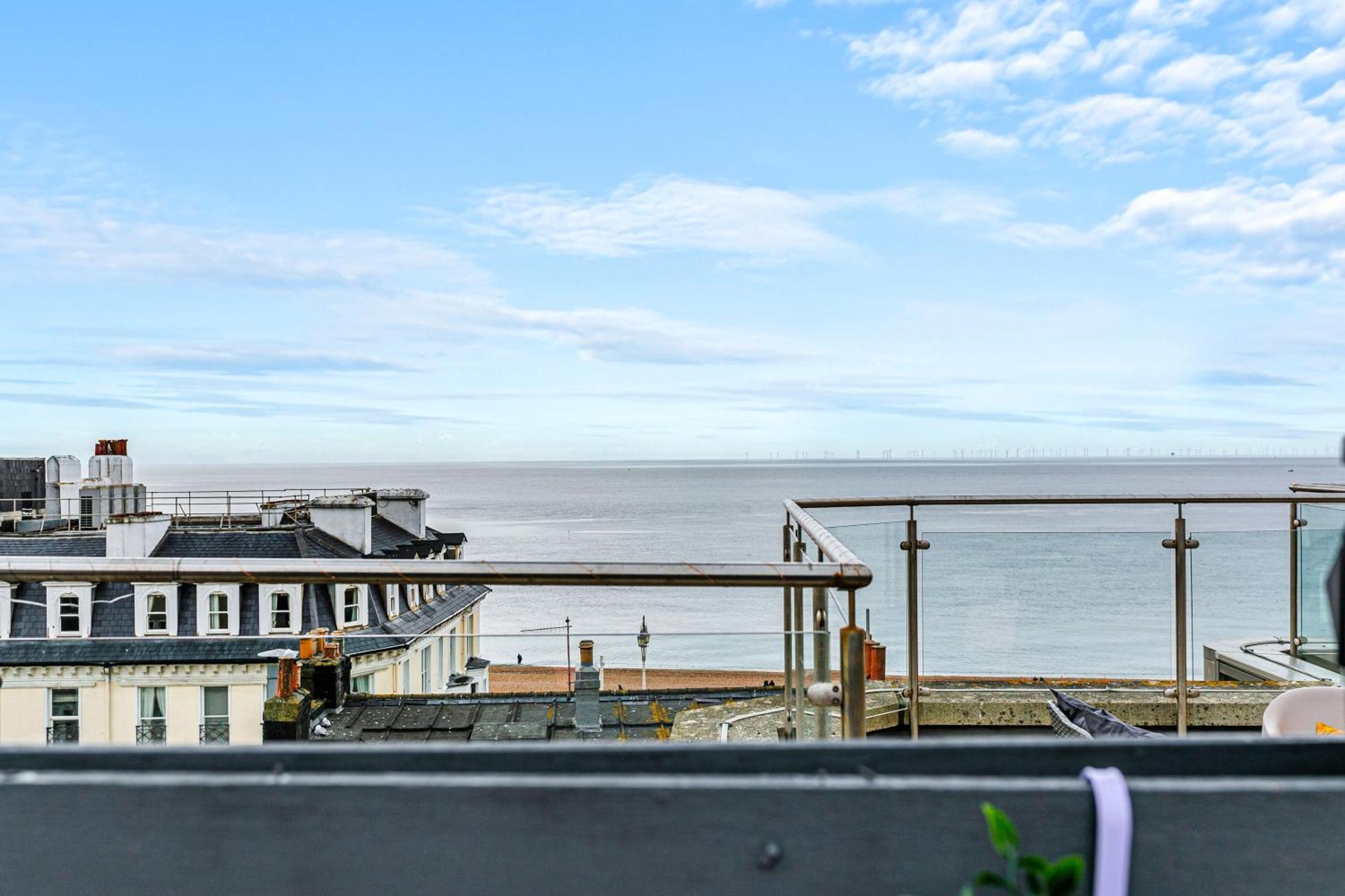 Airhost'S Brighton'S Best Green Diamond Escape With Sea Views Экстерьер фото