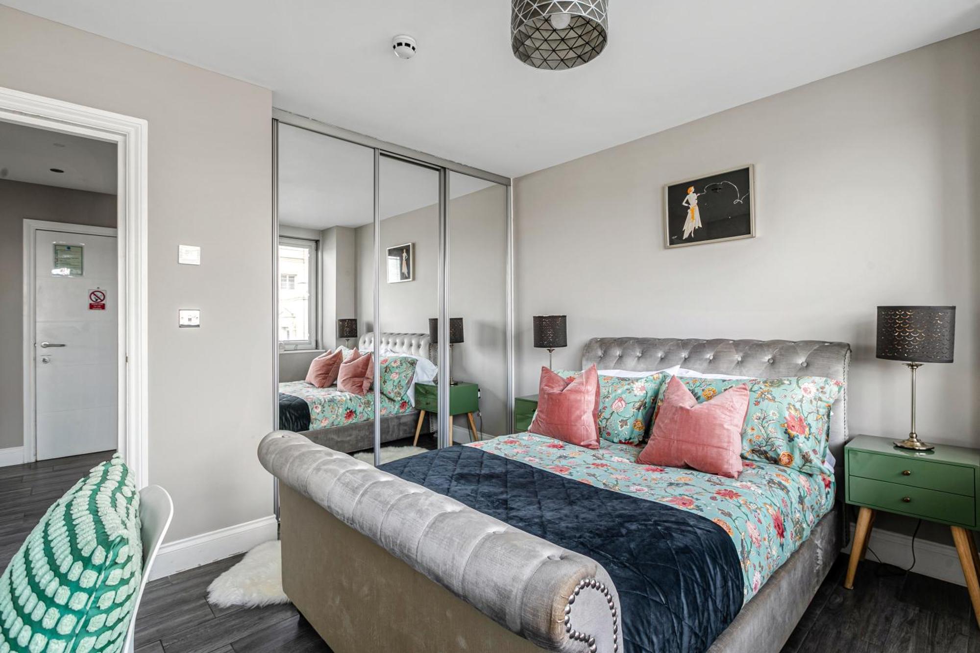 Airhost'S Brighton'S Best Green Diamond Escape With Sea Views Экстерьер фото